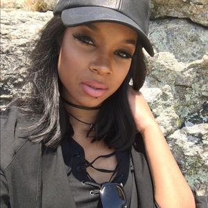 Guess “leather” hat